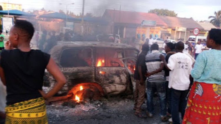 Nigeria: Abantu 30 bahiye barakongoka mu mpanuka y'imodoka