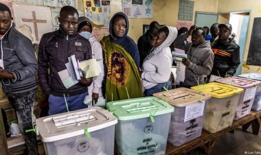 Kenya: Amatora ya Perezida agiye gusubirwamo.