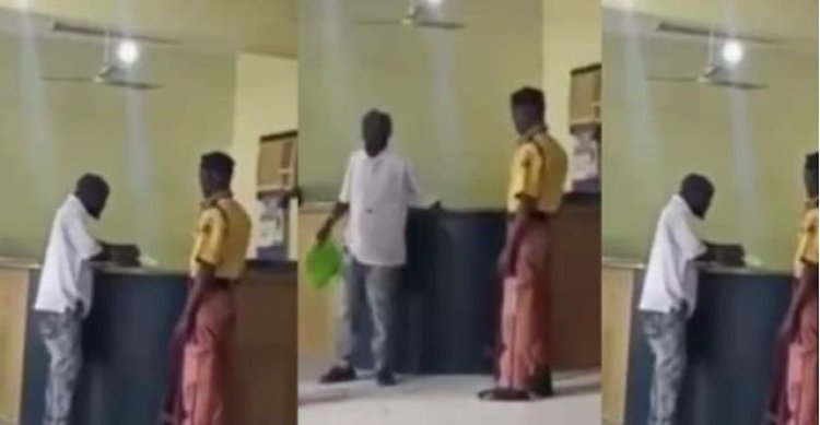 Yateje impagarara ubwo yasubizaga Diprome ye asaba ko bamusubiza minerivari yatanze yiga