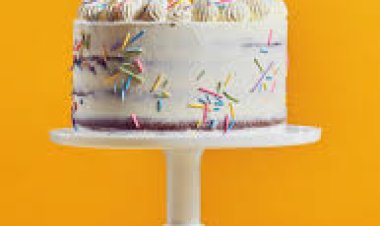 Isabukuru ya Perezida Paul Biya wa Cameroon Keki ye ( Gateau) bayimenyemo inshishi