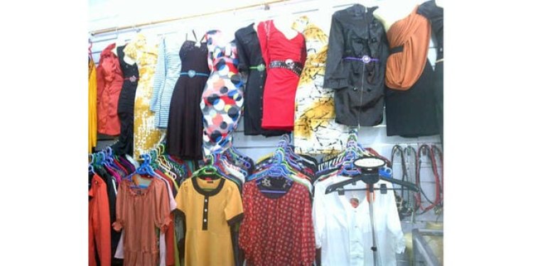 Kwambara imyenda mishya ku minsi mikuru ngo n'ikimenyetso cyo kwitandukanya n'ubukene