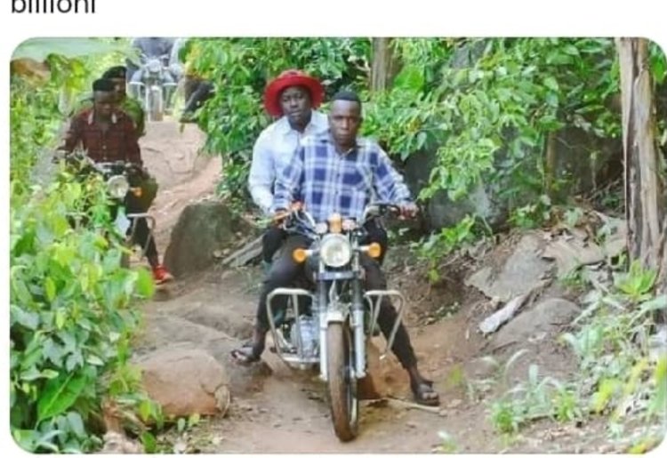 Minisitiri yateze umu motari kubera ikibazo cy'umuhanda mubi