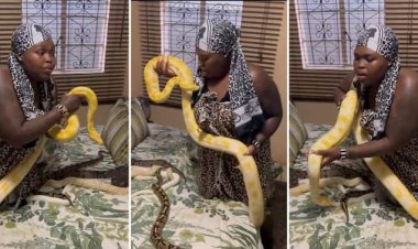 Bana bange ndabakunda" Umupfumu abwira inzoka ze".