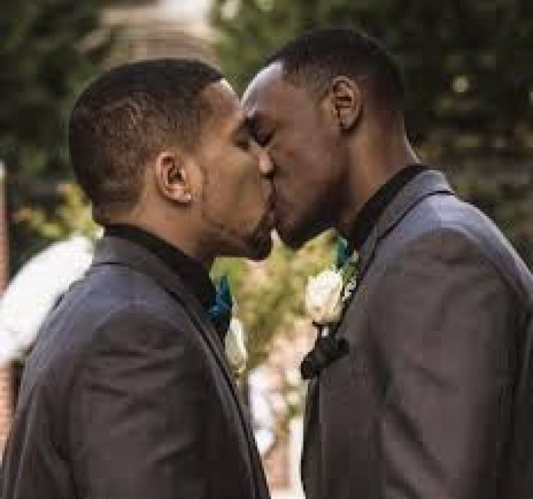 Abagore babiri  bagize ihungabana nyuma yo kumenya ko abagabo babo  ari abatinganyi.