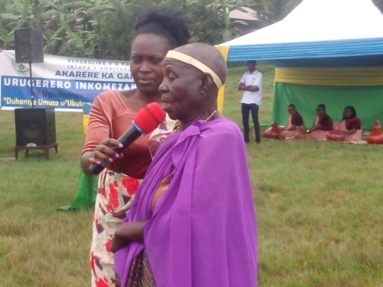 Munshimirire Perezida Kagame ubu nabonye Umugeni" Umukecuru Bukobwa".