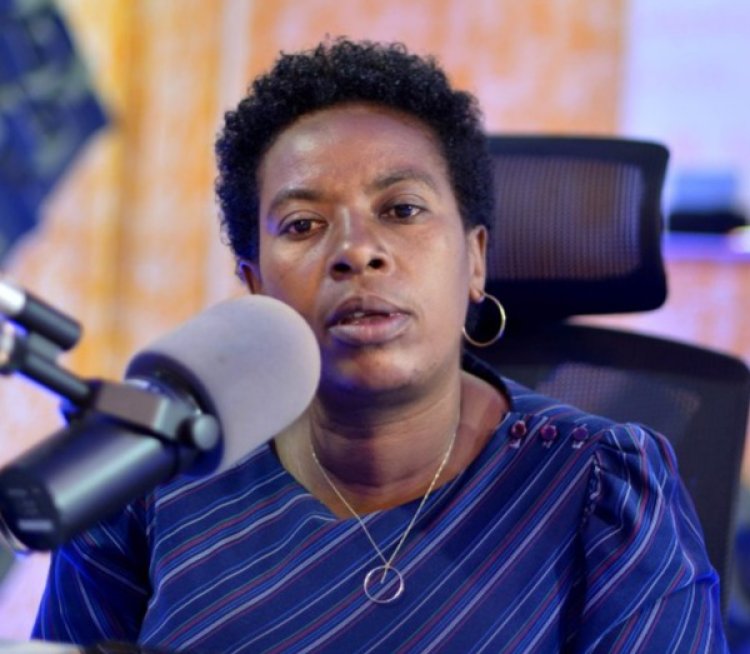 "Guca imyeyo nta hohoterwa ririmo, biriya ni umuco ni nkogutega Amasunzu" Hon Mukabunani"