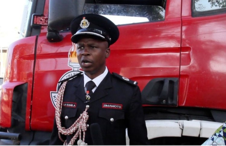 Polisi ihangayikishijwe nabahamagara umurongo w'ubutabazi basaba abakunzi