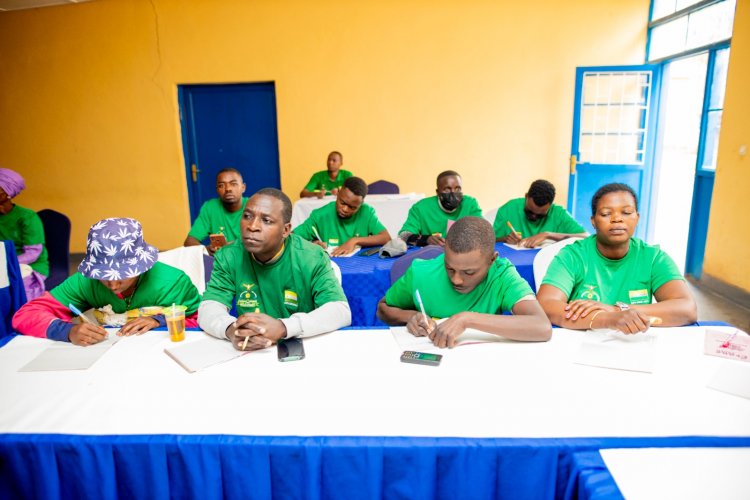 Green Party yongeye kwikoma abayobozi b'inzego z'ibanze